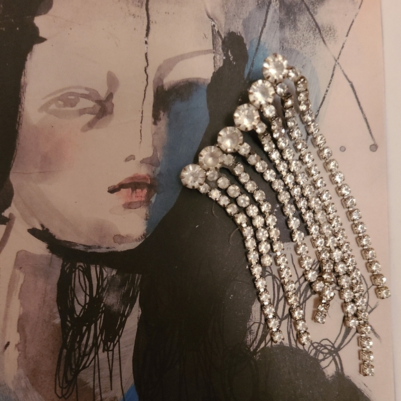 RIGHT EAR Ear Crawler Ear Cuff "IT GIRL" - Picture 5 of 7